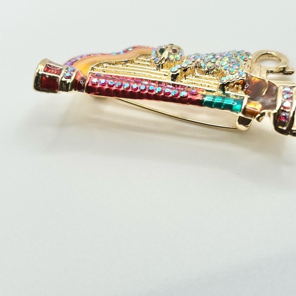 Elegant Multicolor Cat and Harp Brooch-New - Picture 5 of 6